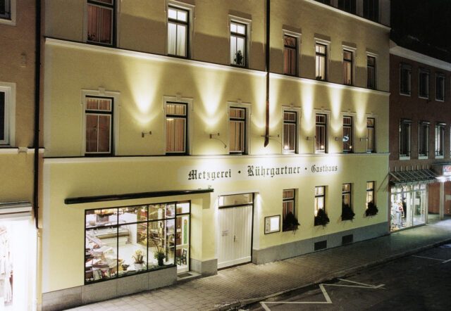 ruehrgartner-home-about-slider-5